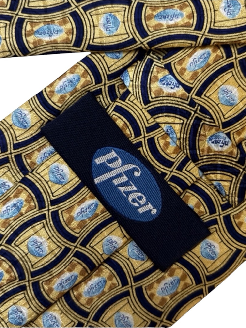 PFIZER tie
